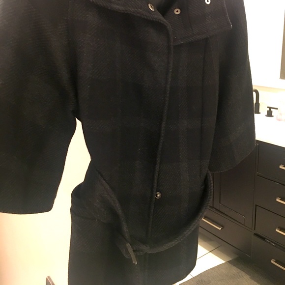 Quarter sleeve wool jacket - Picture 2 of 5